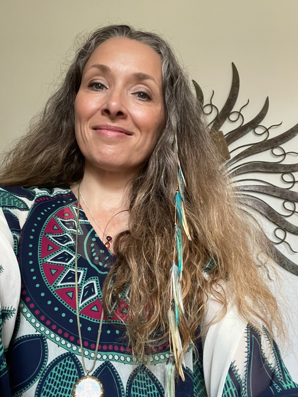 Heidi Ekholm-Talas hymyilee – vaihdevuodet ja mieliala