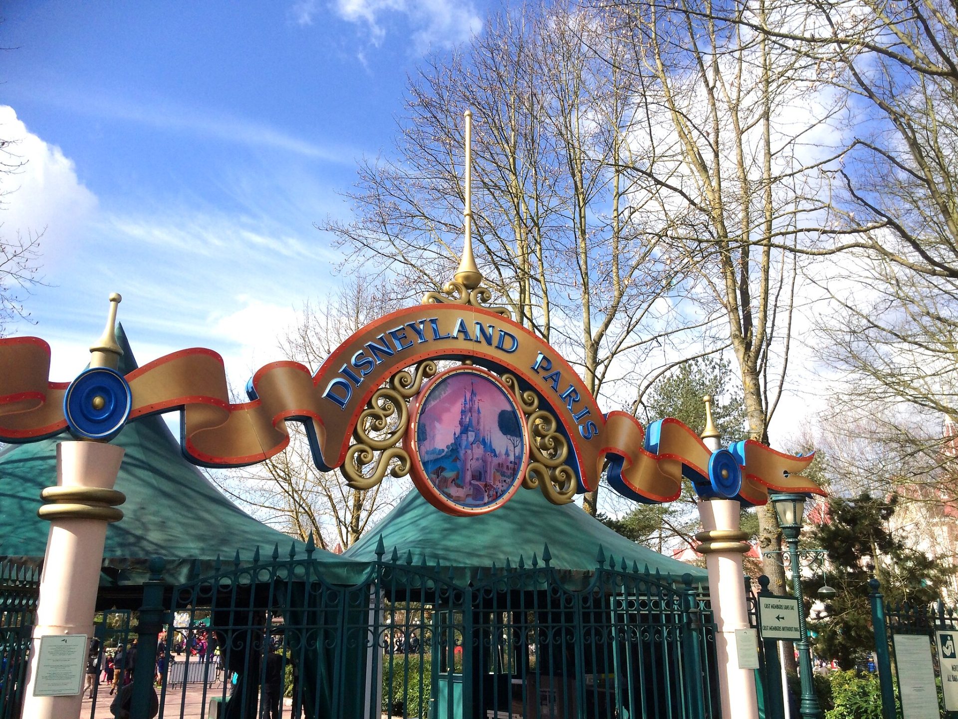 Disneyland Paris lasten kanssa – kokemuksia ja vinkit