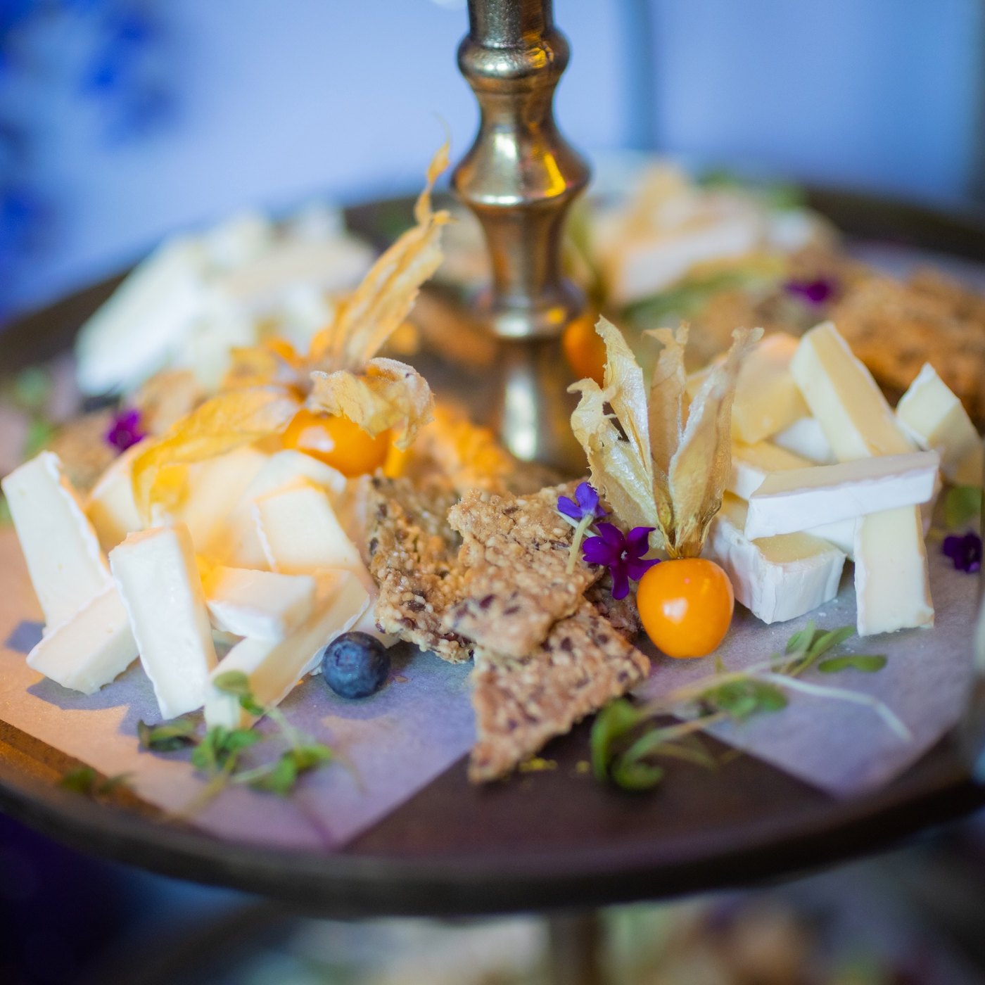 Juustolautanen kokousaktiviteettina – Cheese & Delights