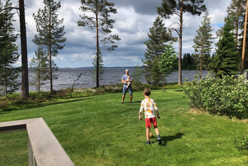 katinkulta hiekkaniemen paritalo piha